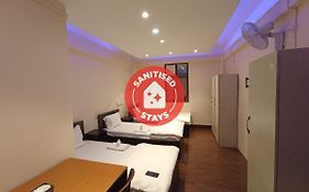 Oyo Thangal Hotel